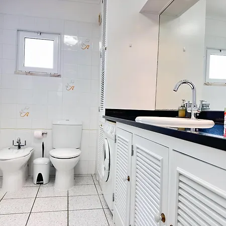 Sun & Sea Windmill Rooftop By Becherish Apartamento Albufeira
