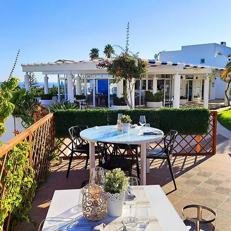 Sea & Sun Windmill By Be Cherish Албуфейра